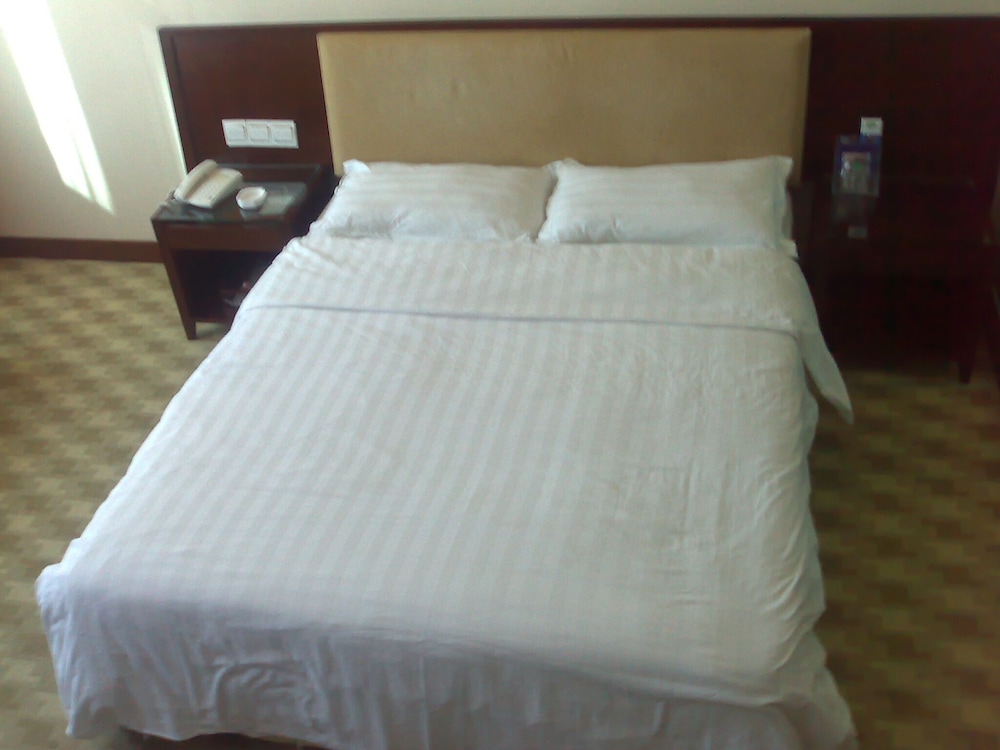 oriental pearl hostel