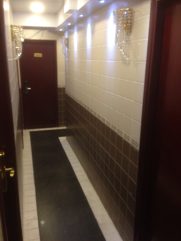 oriental pearl hostel