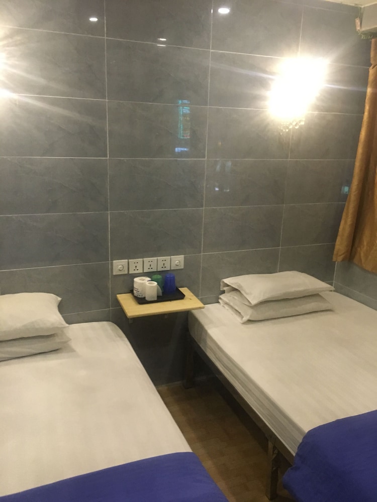 oriental pearl hostel