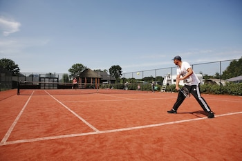 detached combined bungalow with a garden near the veluwe