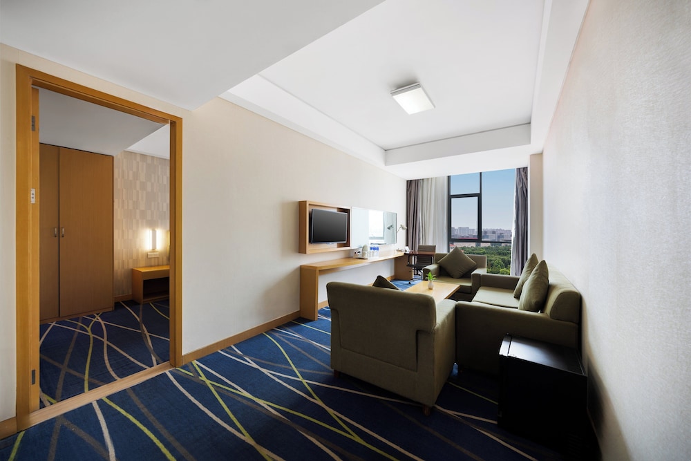 holiday inn express zhengzhou airport by ihg
