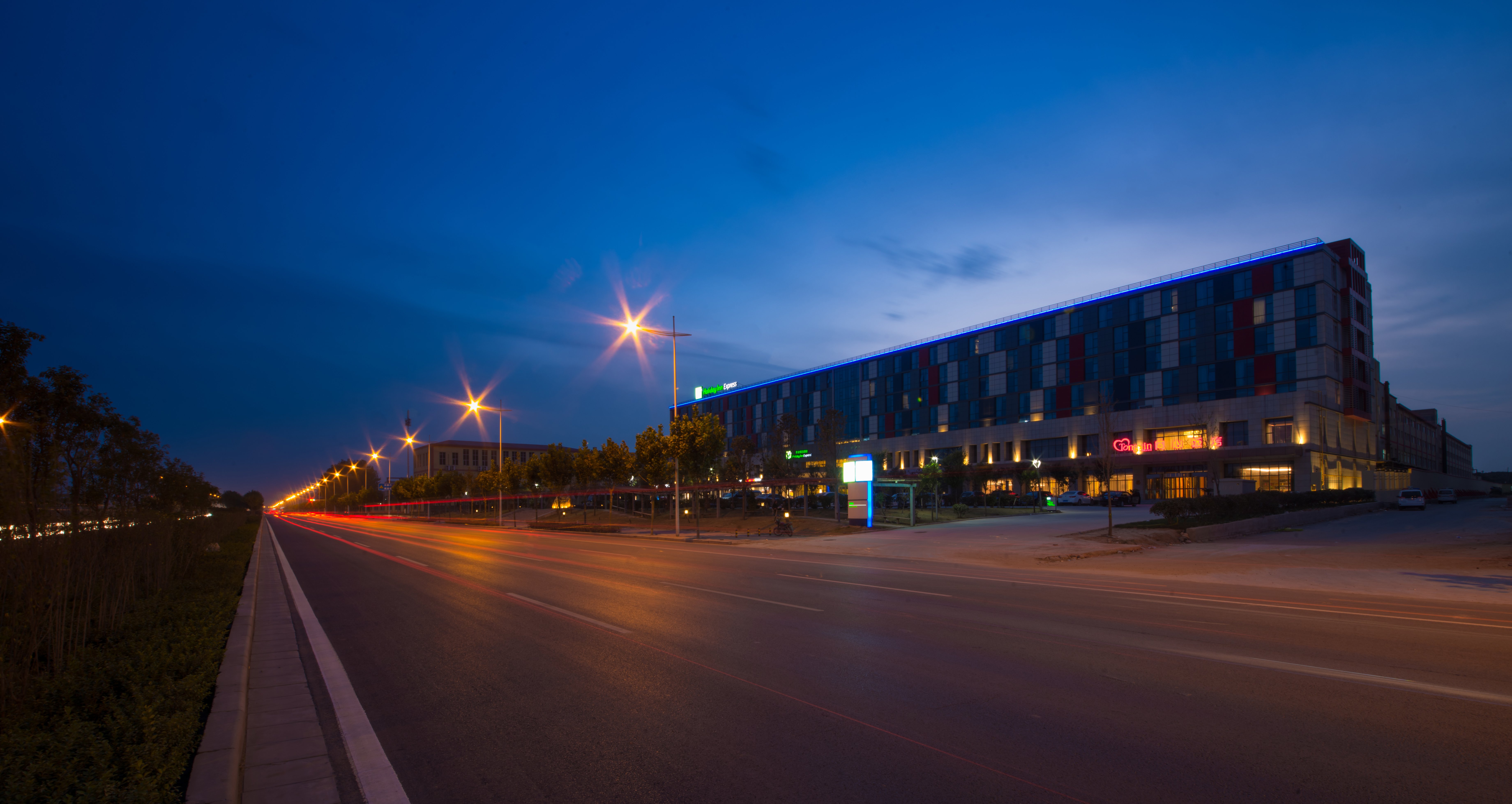 holiday inn express zhengzhou airport by ihg