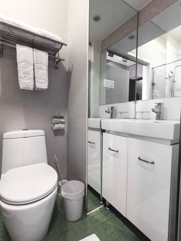 royal rose hotel taipei station