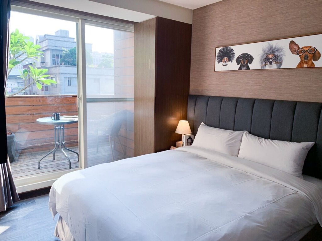 royal rose hotel taipei station