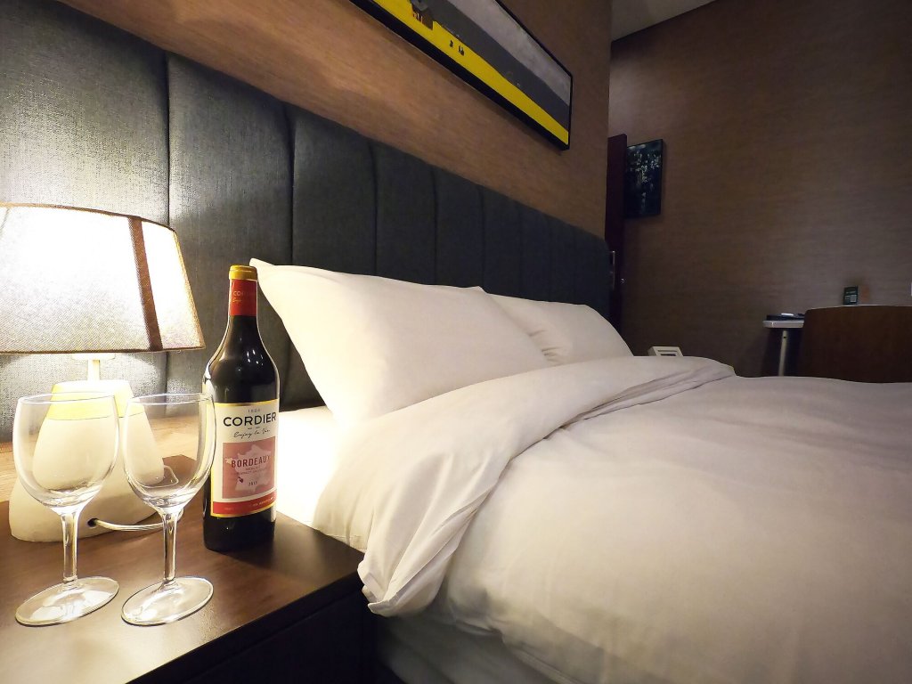 royal rose hotel taipei station