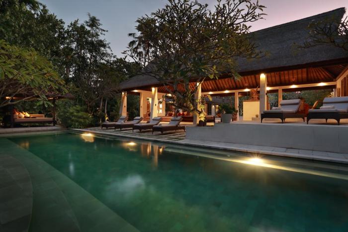 villa bali asri seminyak
