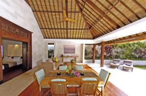 villa bali asri seminyak