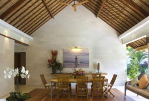 villa bali asri seminyak