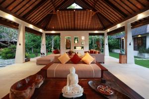 villa bali asri seminyak
