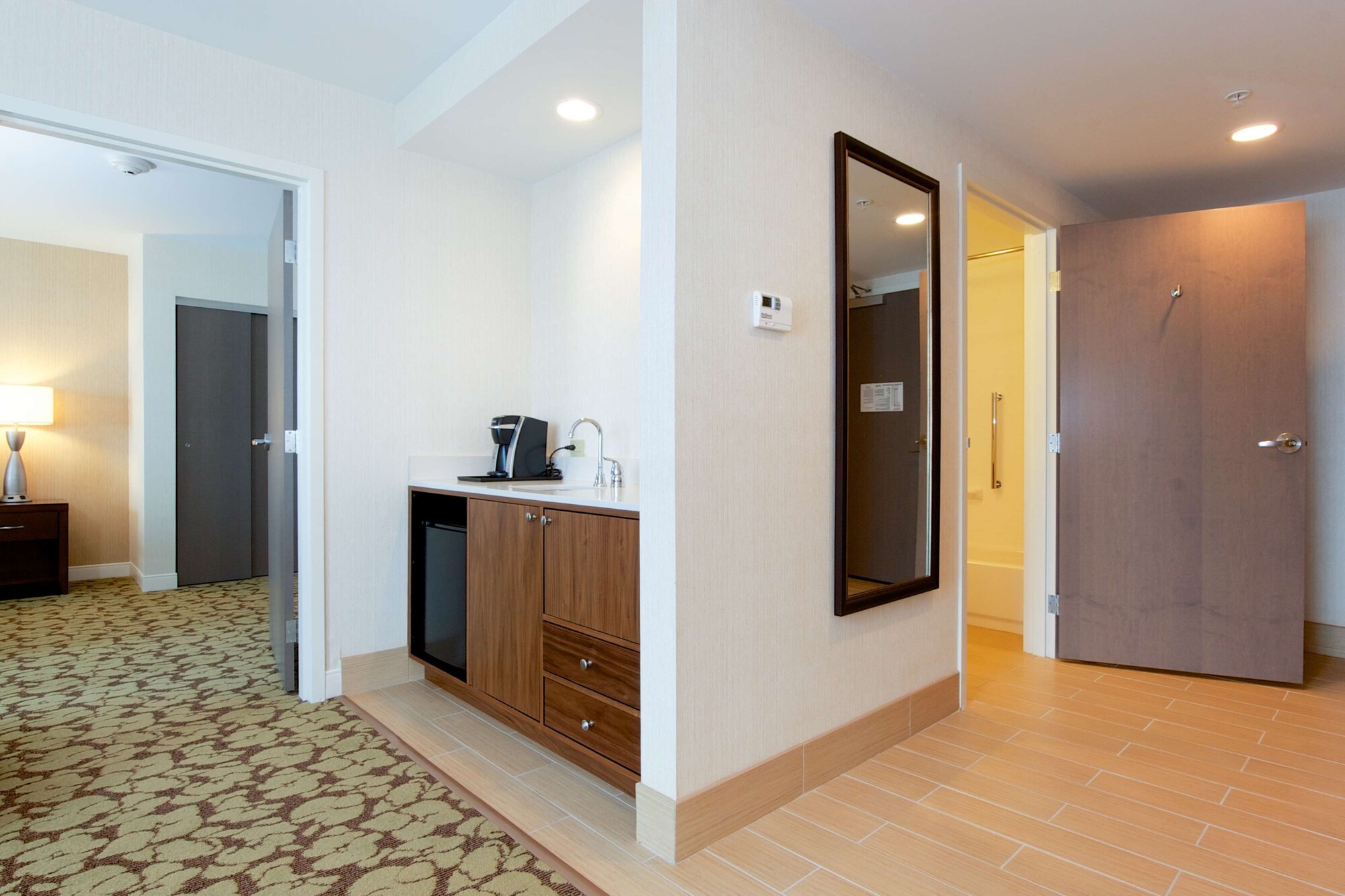 hilton garden inn burlington downtown