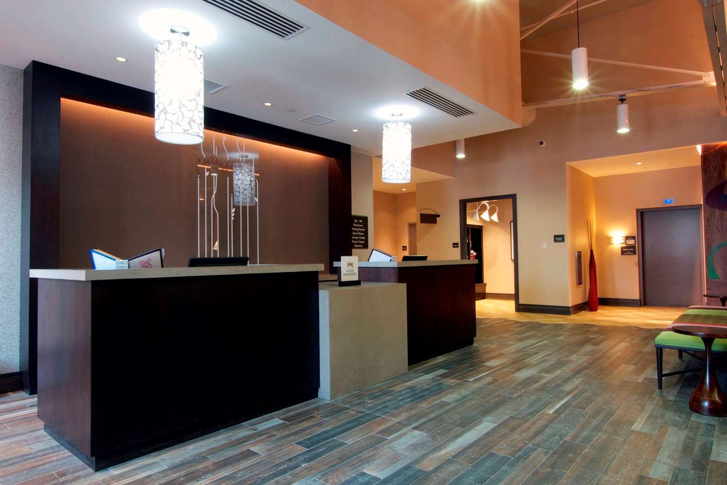 hilton garden inn burlington downtown