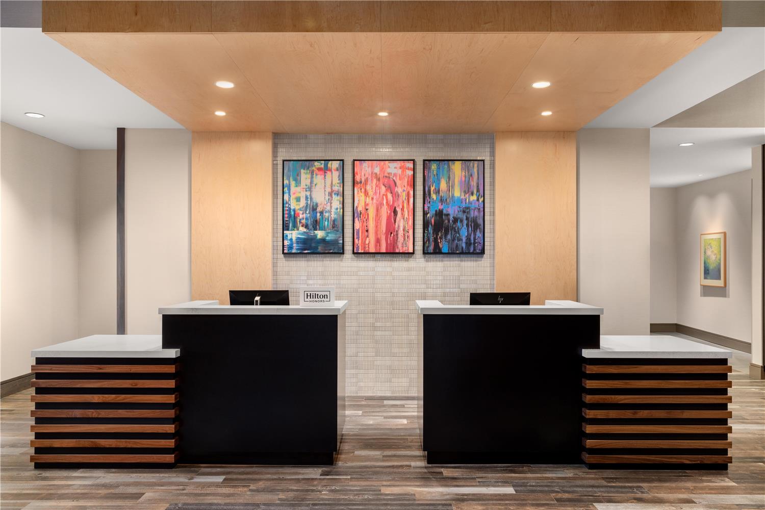 hilton garden inn burlington downtown