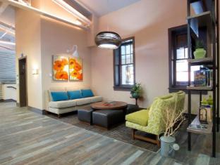 hilton garden inn burlington downtown