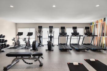 hilton garden inn burlington downtown