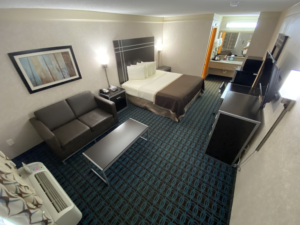 deluxe inn fayetteville i 95 exit 49