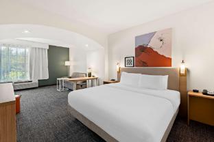 spark by hilton little rock west