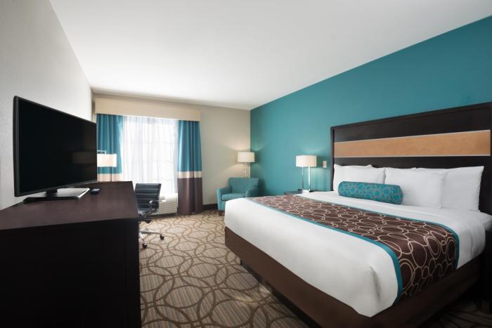 spark by hilton little rock west