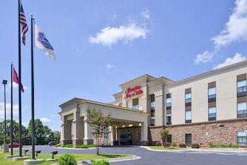 hampton inn and suites by hilton lonoke