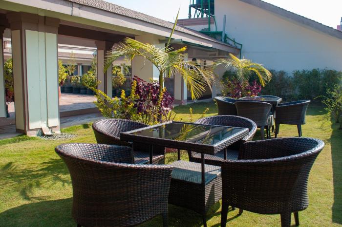 hotel ananda pashupati