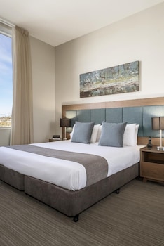 quest albury on townsend