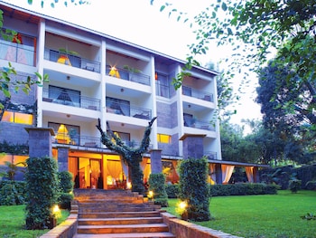 palacina the residence and the suites