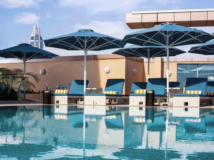 pullman dubai jumeirah lakes towers hotel and residence