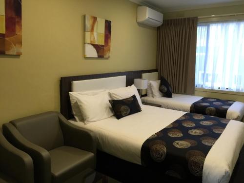 park squire motor inn and serviced apartments