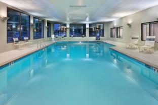 radisson hotel nashville airport