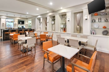 radisson hotel nashville airport