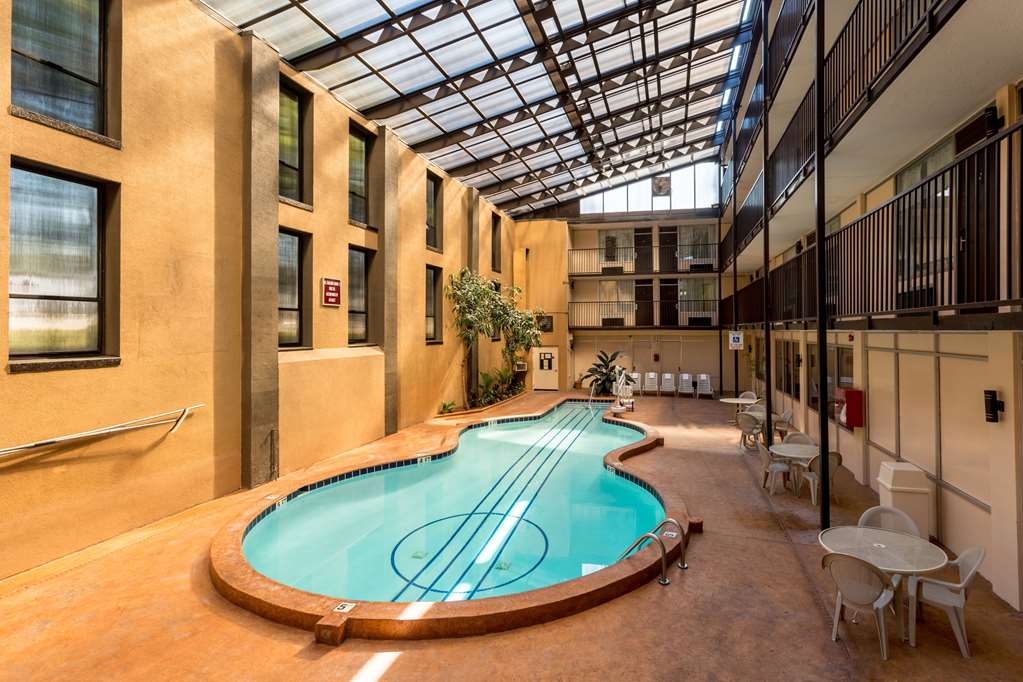 comfort inn and suites nashville stadium