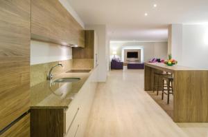 Ladies Beach Residence Family Suites,Near Ladies Beach,5 star