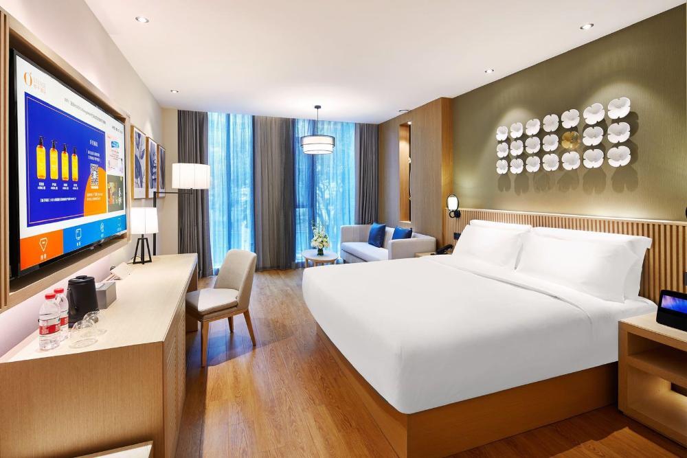 crystal orange hotel shanghai hongqiao hub railway station