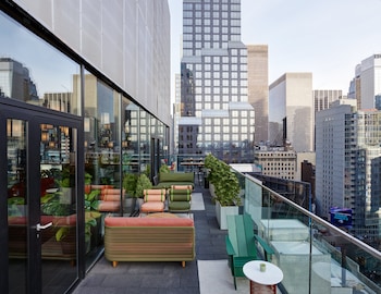 citizenm new york times square