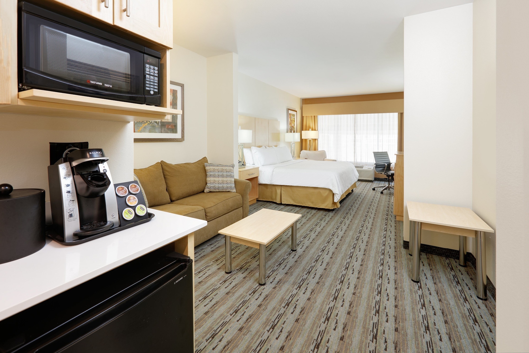 holiday inn express and suites san antonio brooks