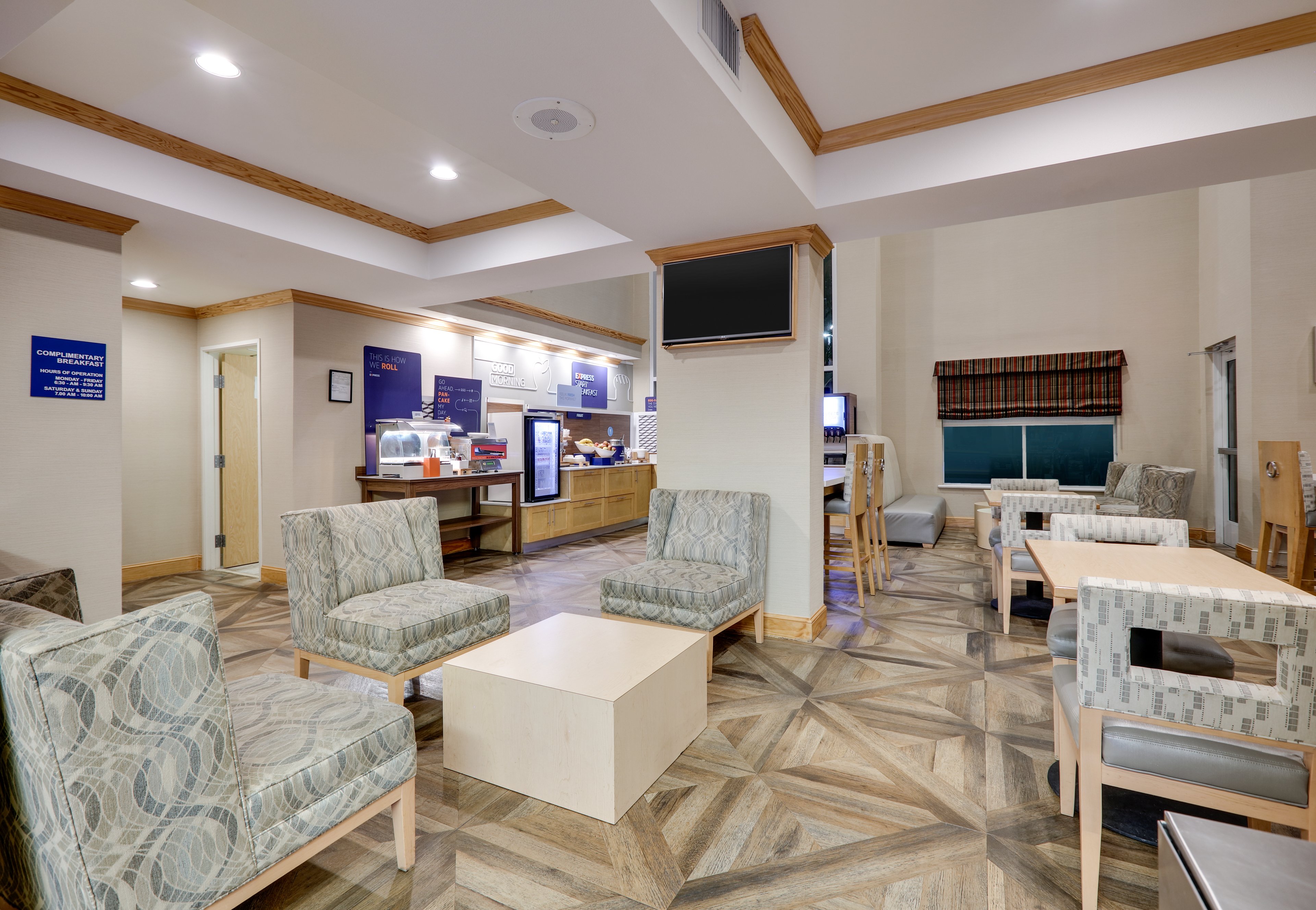 holiday inn express and suites san antonio brooks