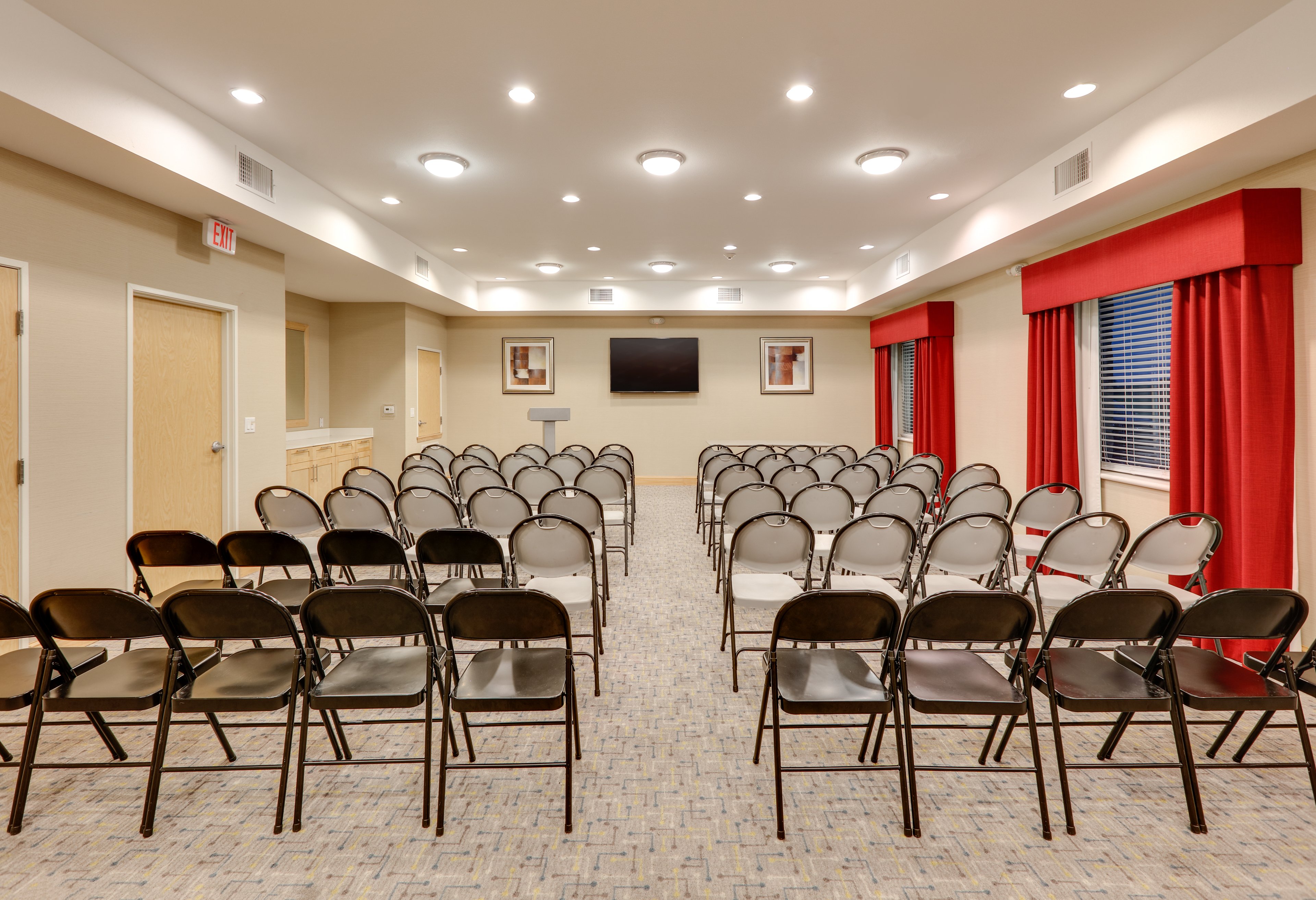holiday inn express and suites san antonio brooks