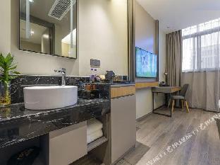 home inn selected ningbo airport outlets