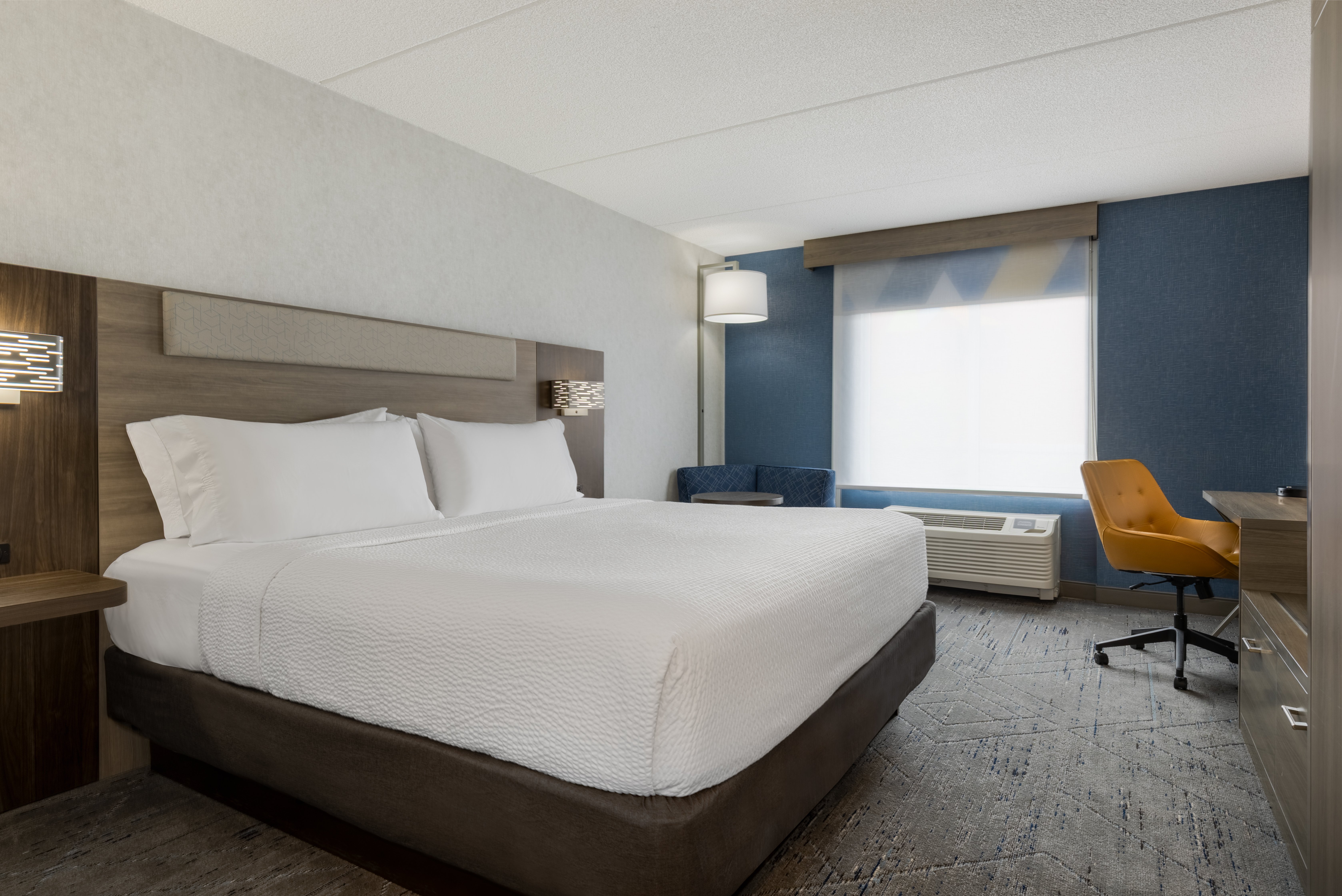 holiday inn express and suites ottawa east orleans