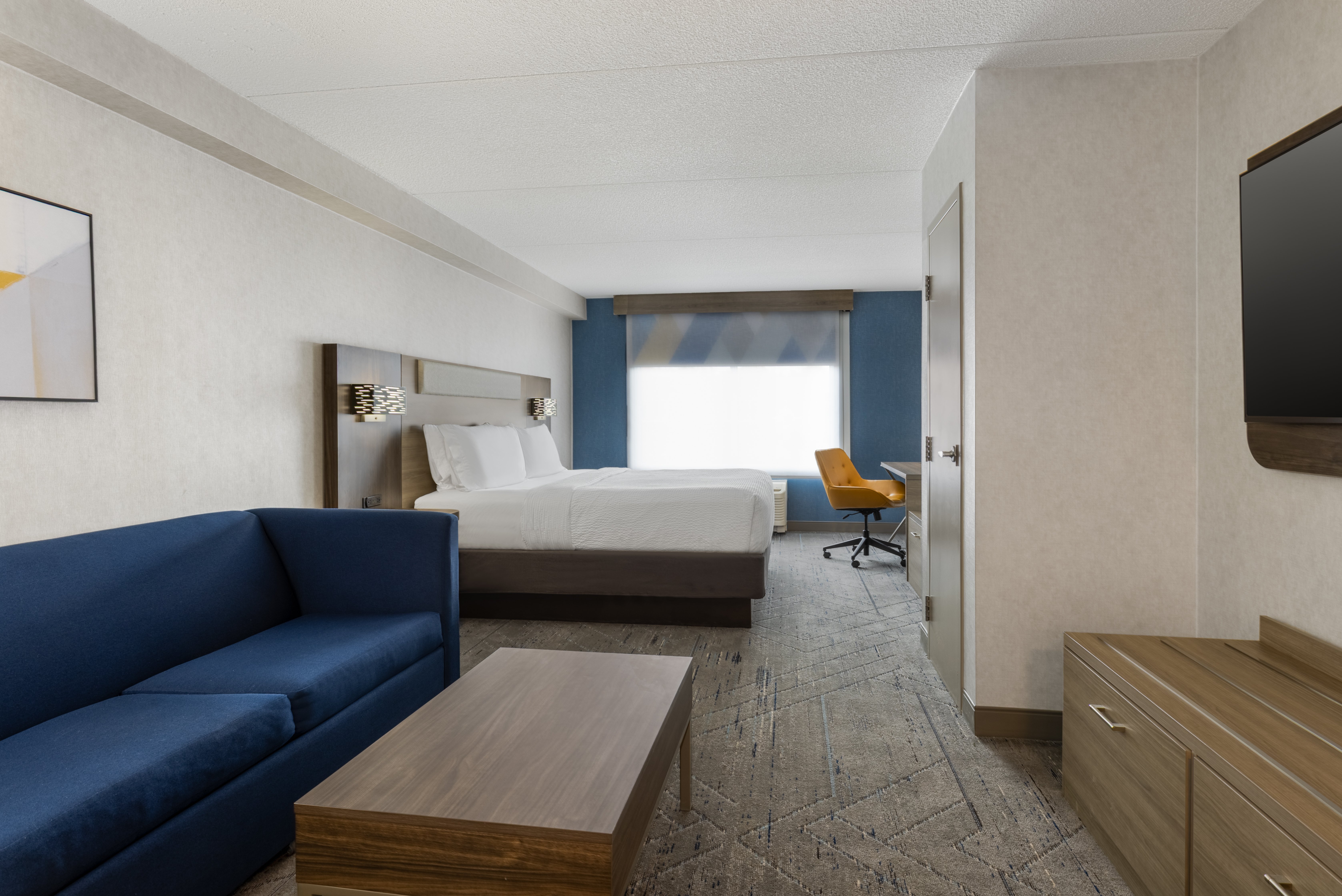 holiday inn express and suites ottawa east orleans