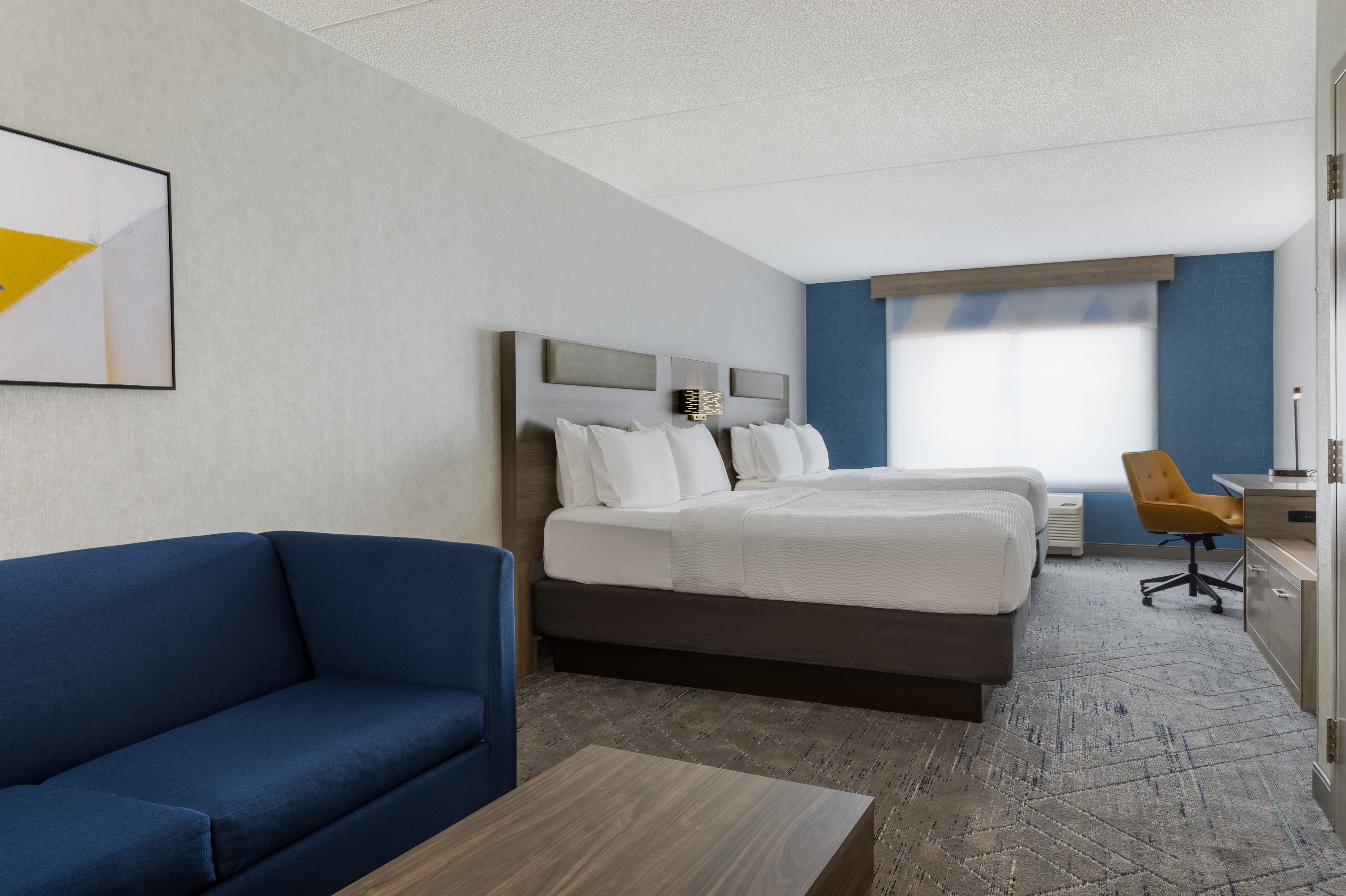 holiday inn express and suites ottawa east orleans