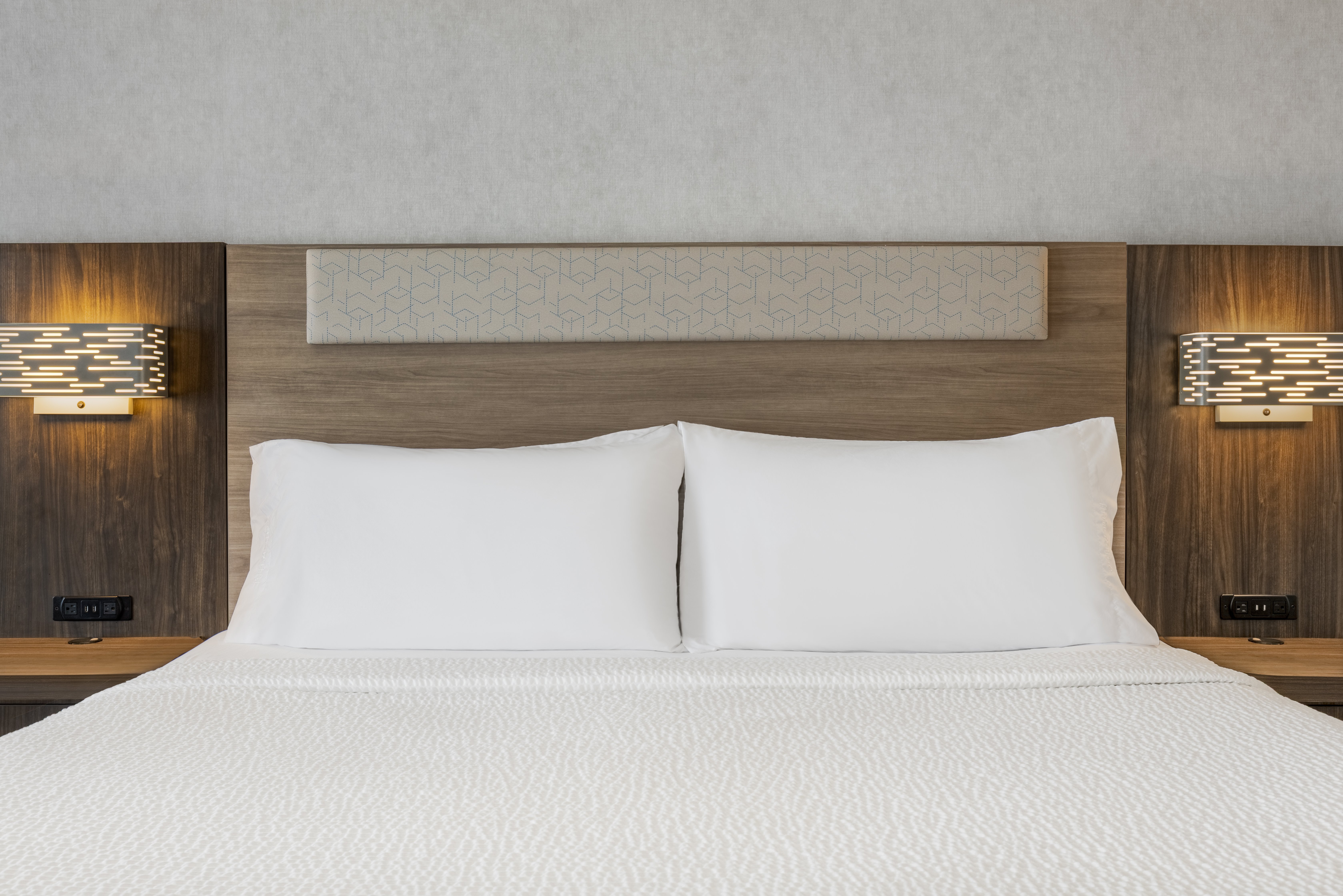 holiday inn express and suites ottawa east orleans
