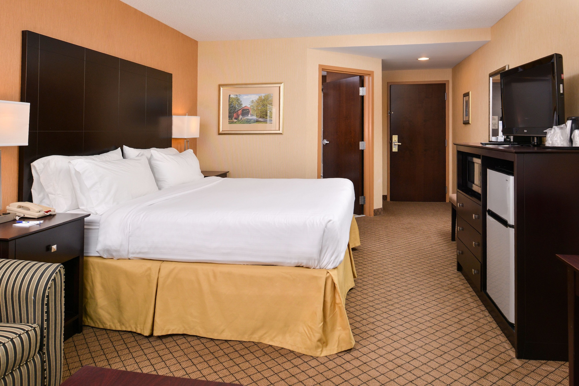 holiday inn express lewisburg new columbia by ihg