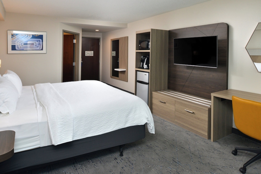 holiday inn express lewisburg new columbia by ihg