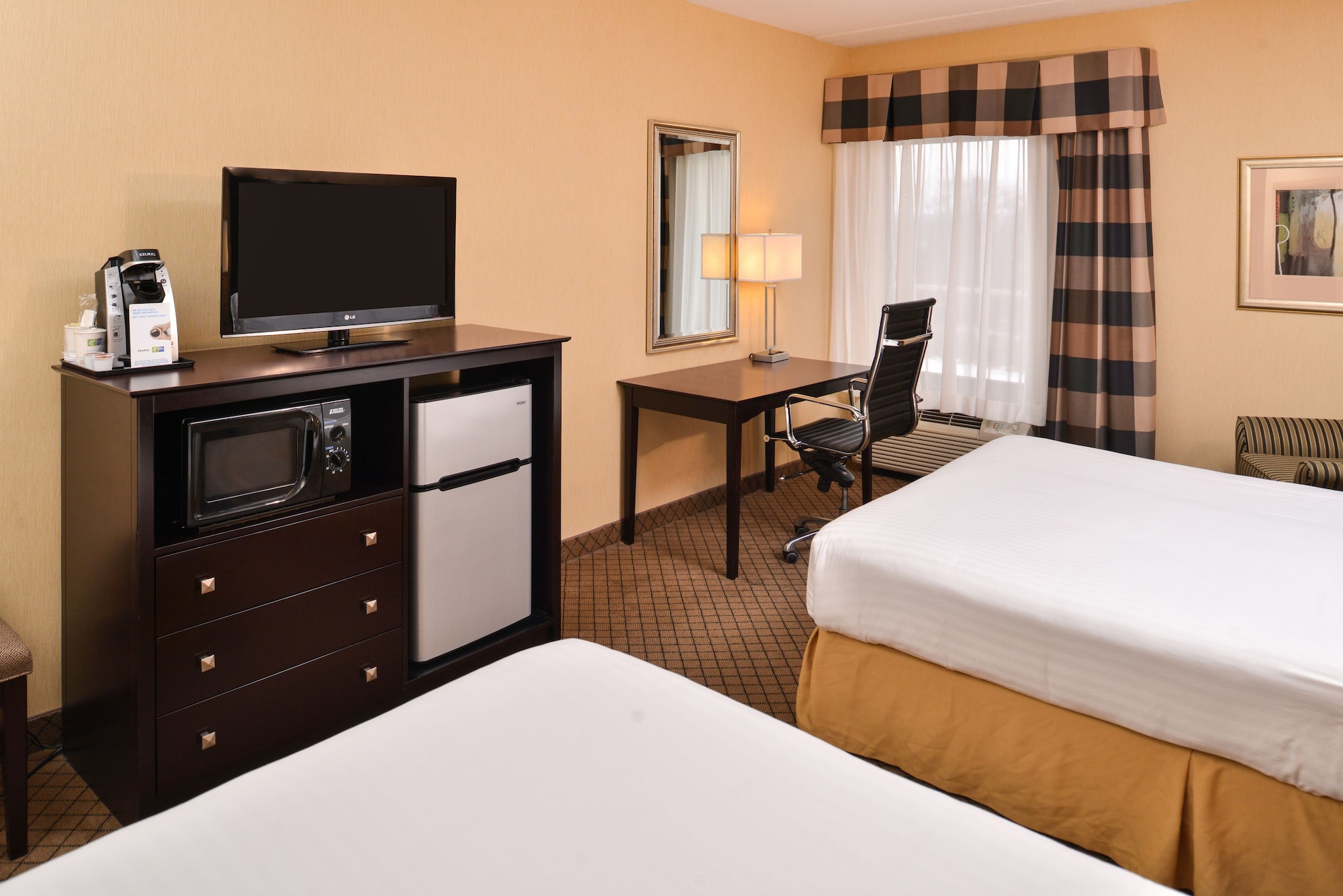 holiday inn express lewisburg new columbia by ihg