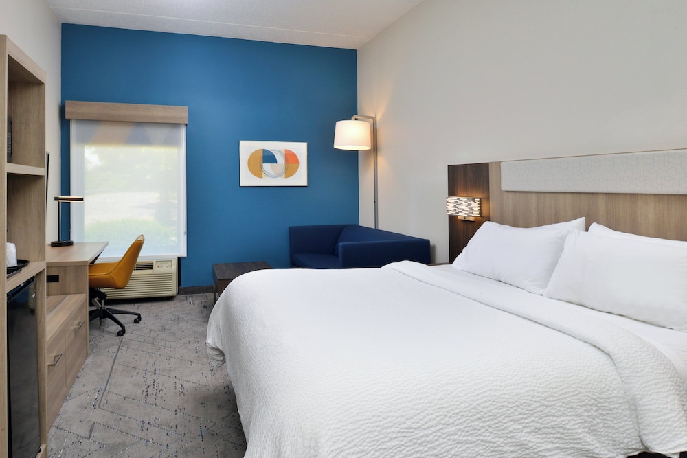 holiday inn express lewisburg new columbia by ihg