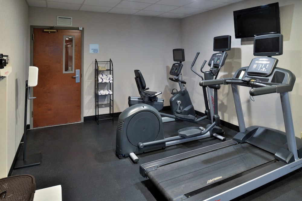 holiday inn express lewisburg new columbia by ihg