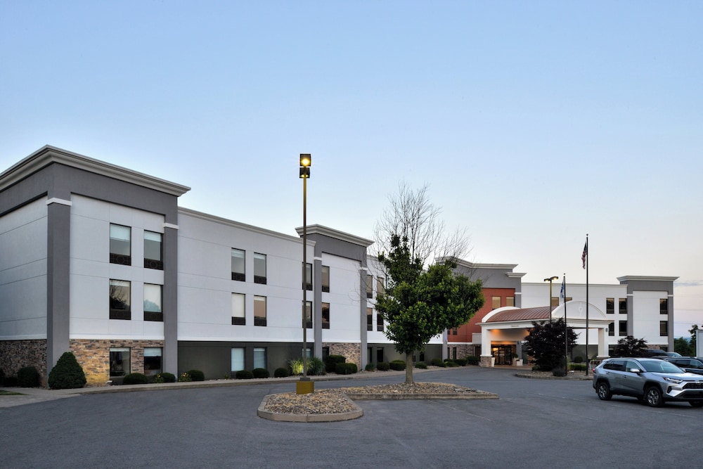 holiday inn express lewisburg new columbia by ihg