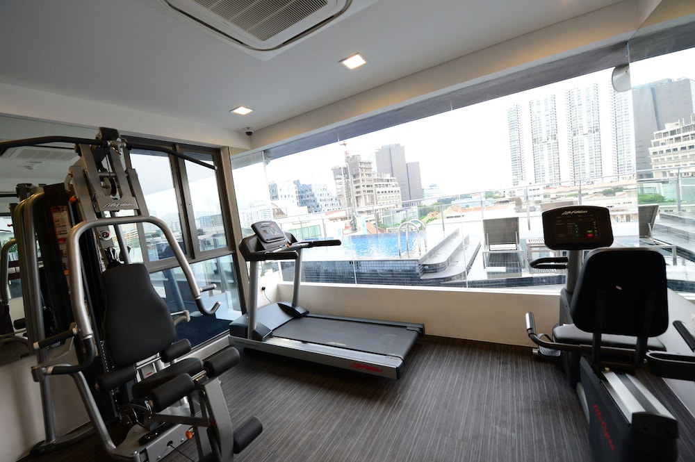 mercure singapore tyrwhitt