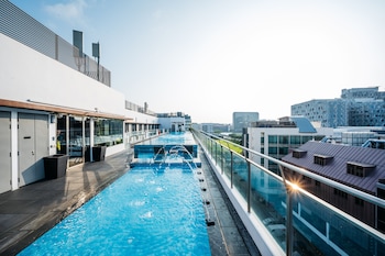 mercure singapore tyrwhitt