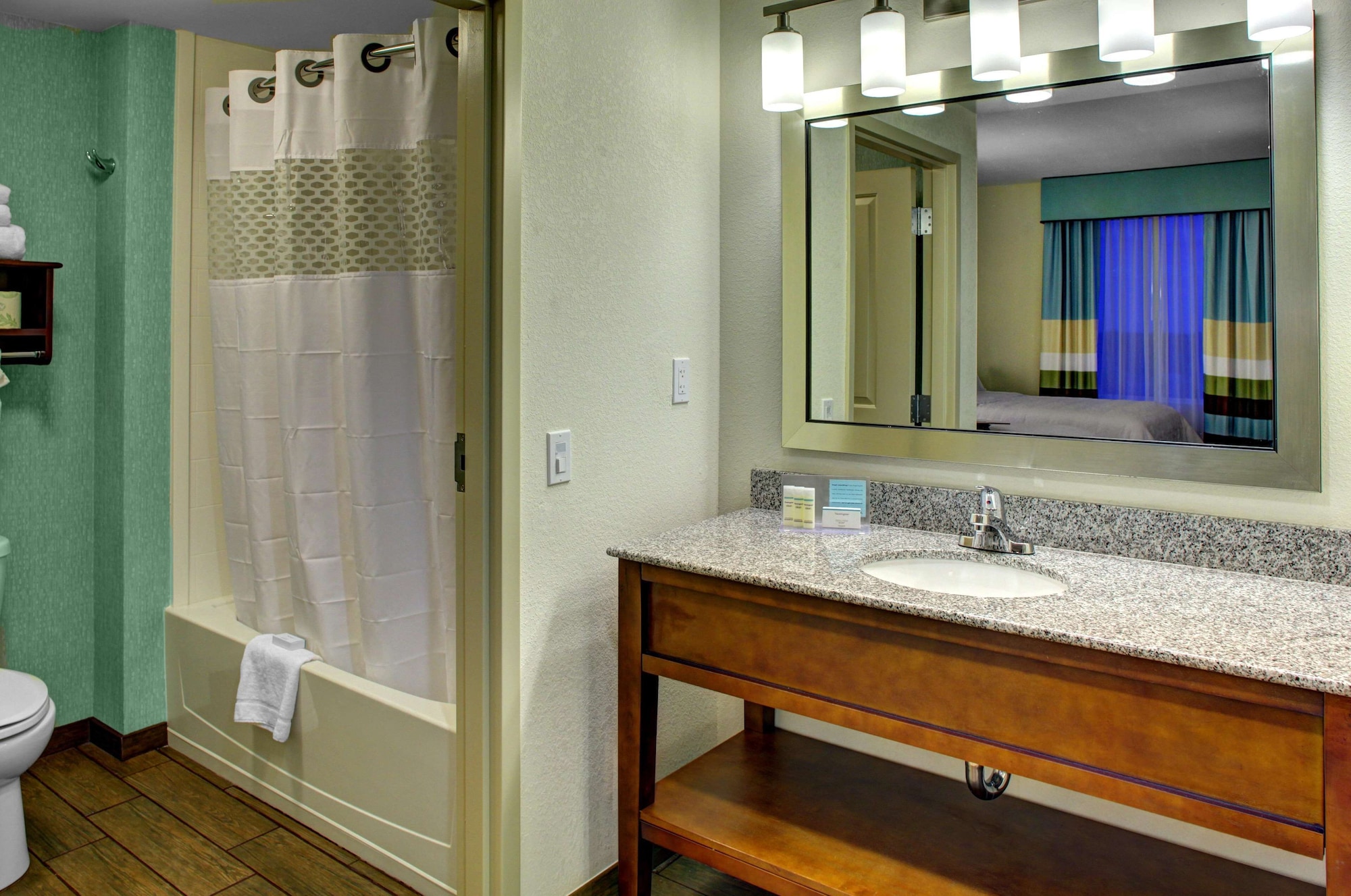 hampton inn and suites coconut creek